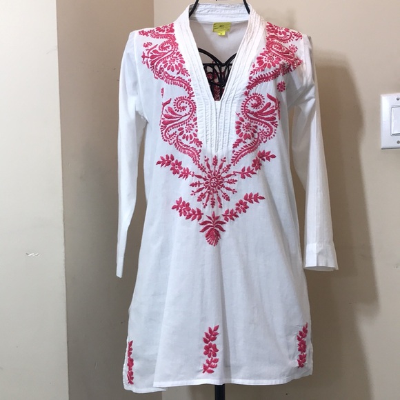 Roberta Roller Rabbit White & Pink Embroidered Tunic - Picture 2 of 9